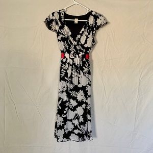Signature by Sangria black and white floral dress